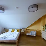 Bed & Breakfast Fiastyuk Udvarhaz Csor