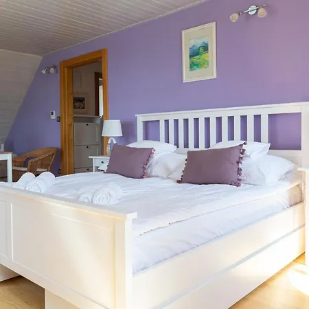 Fiastyúk Udvarház 4*