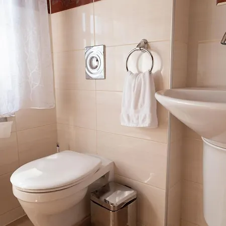 Fiastyuk Udvarhaz ベッド・アンド・ブレックファスト