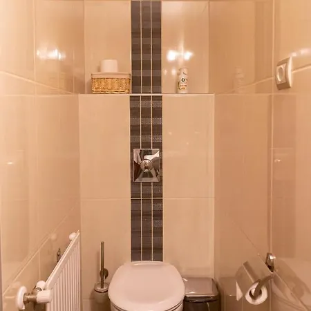 Fiastyuk Udvarhaz ベッド・アンド・ブレックファスト Csor