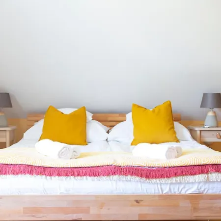 Fiastyuk Udvarhaz ベッド・アンド・ブレックファスト Csor