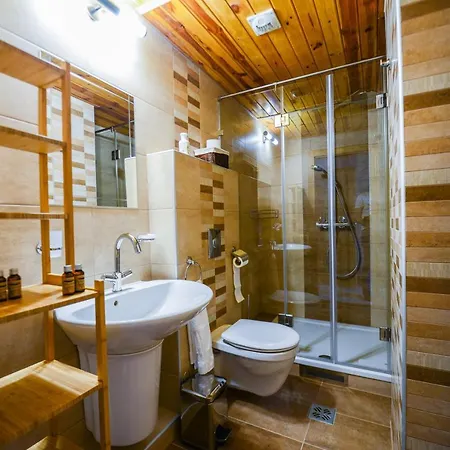 Fiastyuk Udvarhaz Bed & Breakfast Csor