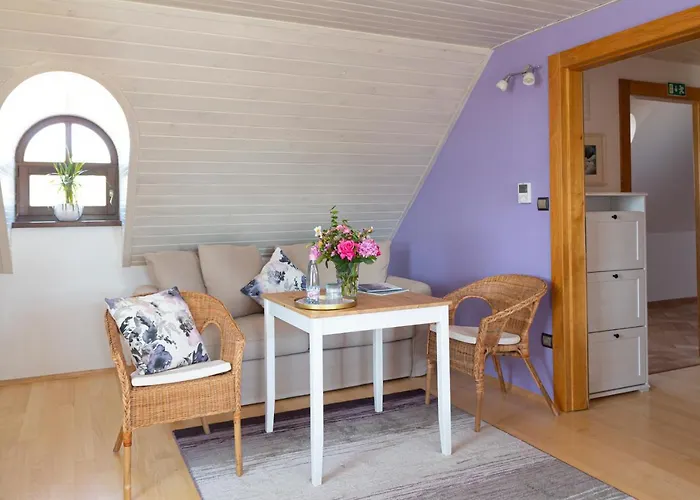 Fiastyúk Udvarház Csor