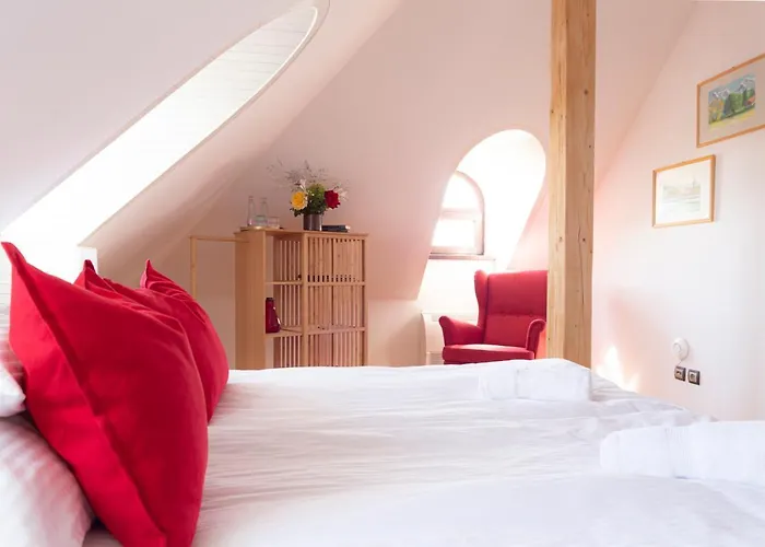 Fiastyúk Udvarház 4* Csor