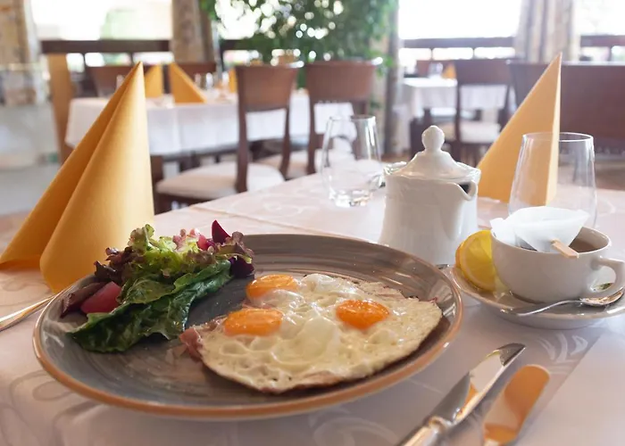 Fiastyuk Udvarhaz Frühstückspension Csor