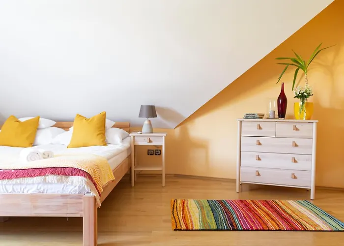 Fiastyuk Udvarhaz Frühstückspension 4*