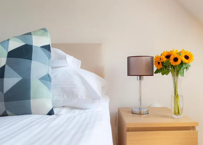 Fiastyúk Udvarház Bed & Breakfast 4*