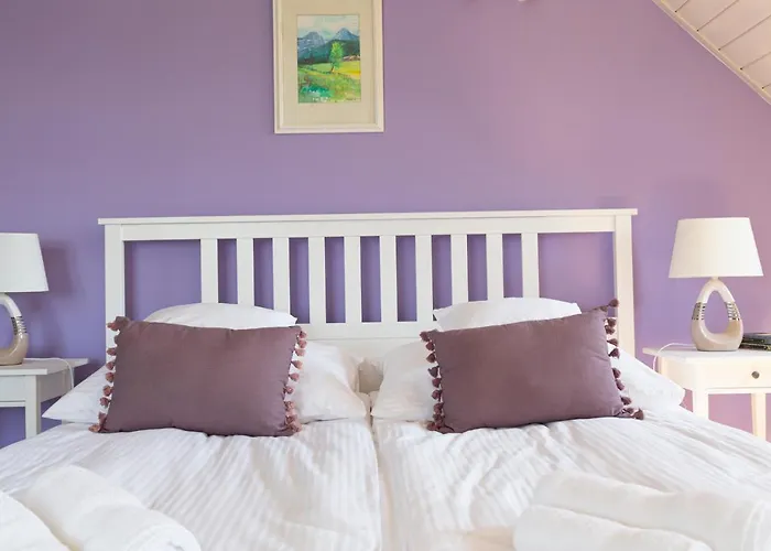 Bed & Breakfast Fiastyúk Udvarház