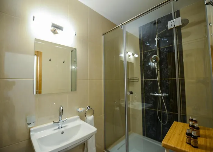 Fiastyuk Udvarhaz 4* Csor